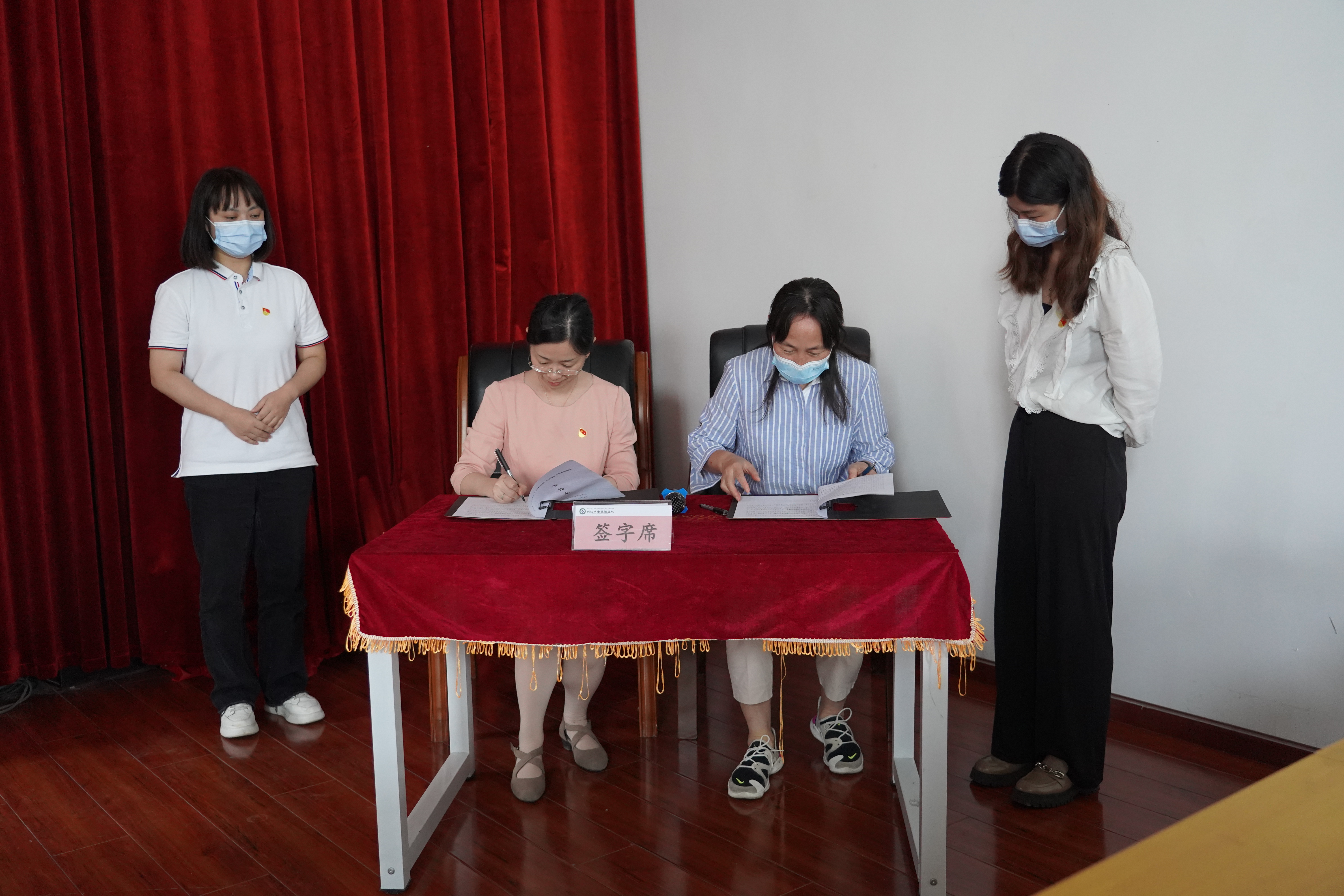 线上德州扑克平台